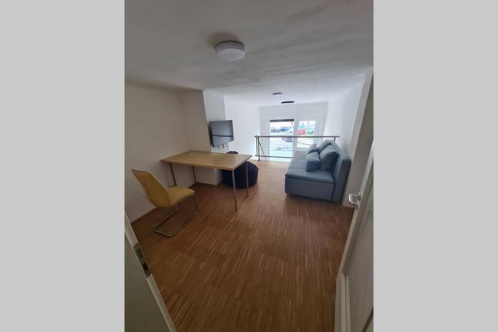 Apartment Design Gallery Center *